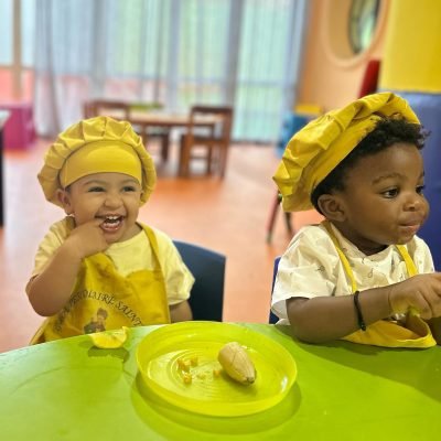 Créer un environnement qui favorise l’épanouissement des enfants : Notre approche pédagogique